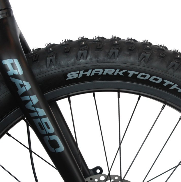 Arisun Sharktooth 26x4" Folding Studded Tire