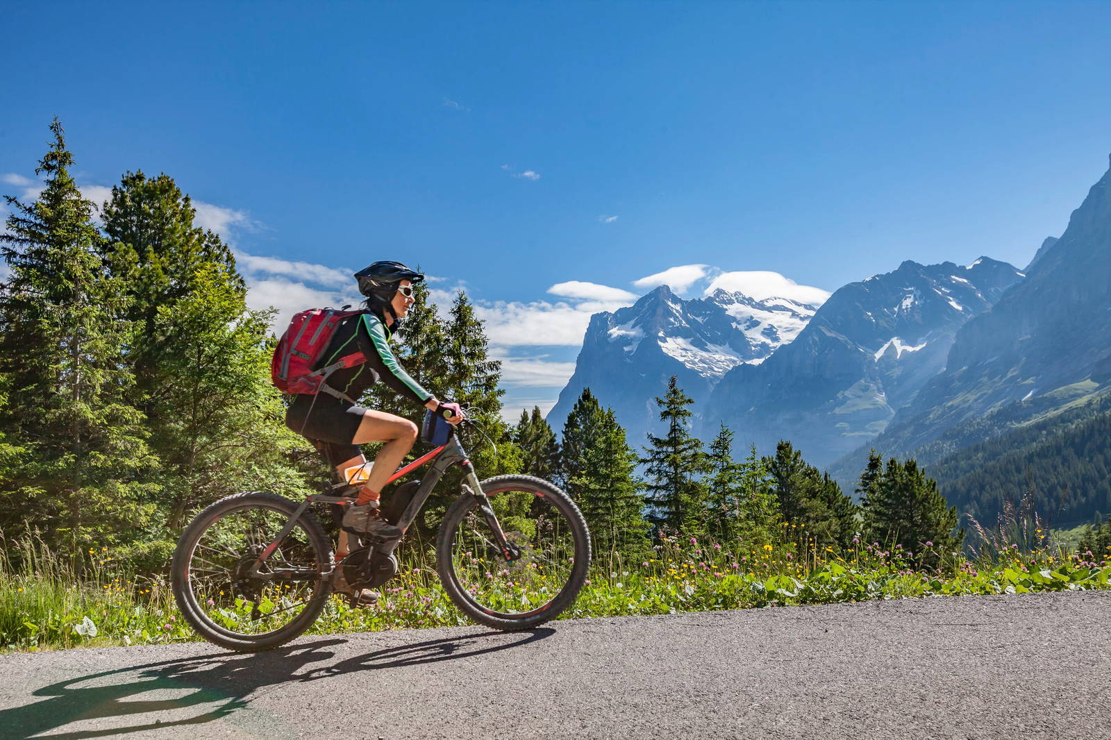 Do You Need a License for an Electric Bike? A Comprehensive Guide